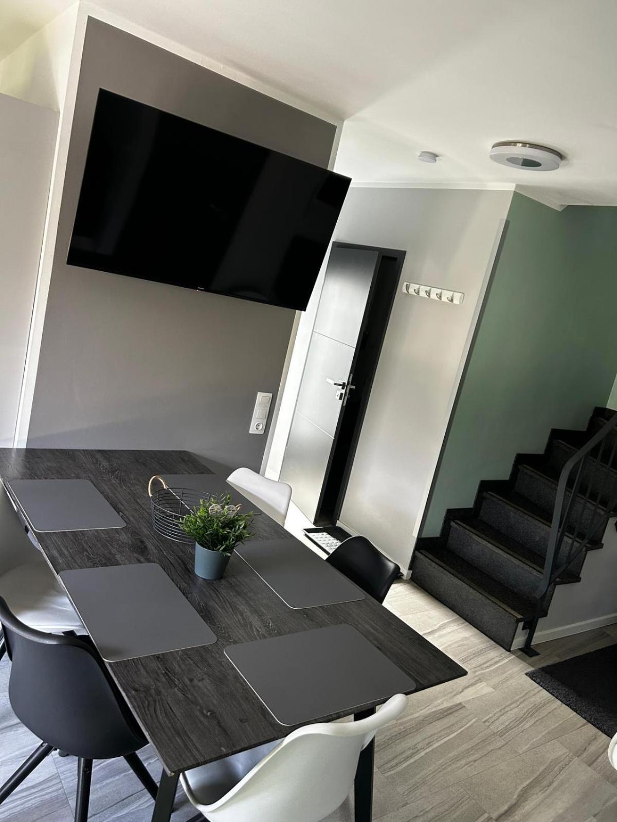 Ferienwohnung Zum Waldblick Fuenfseen Exterior foto